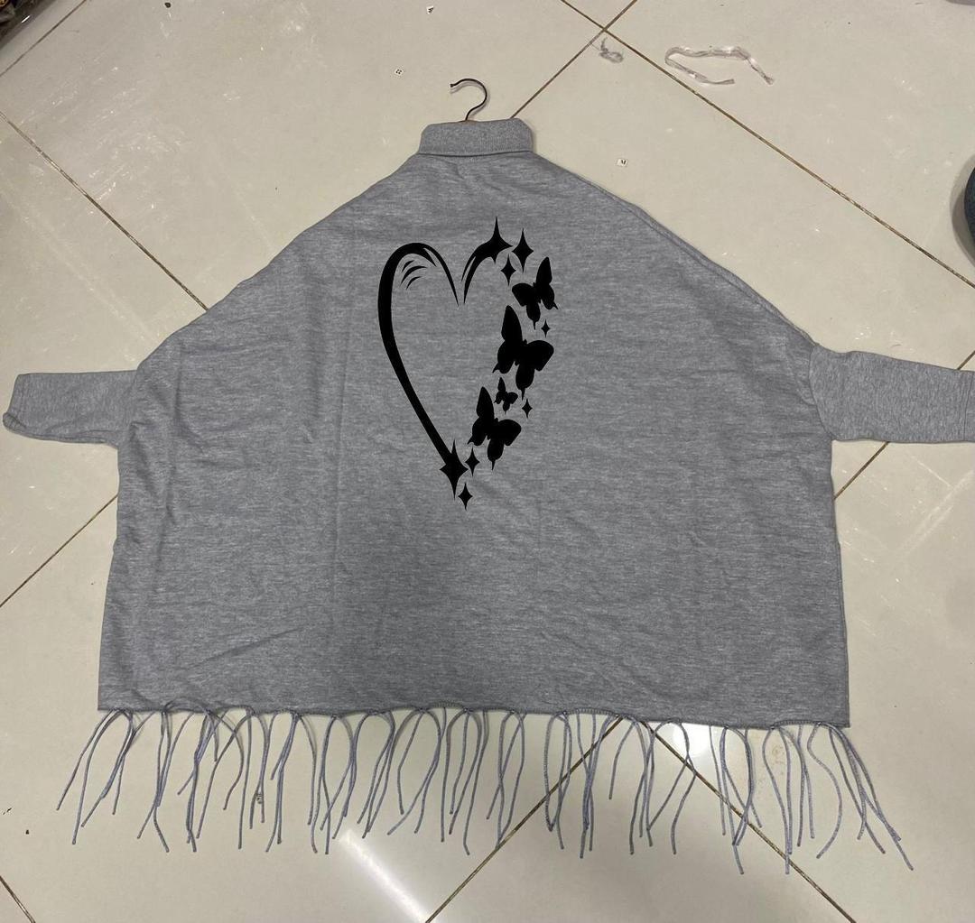 Women's Grey Polyester Heart Printed Poncho Cape Shawl – Trendy Winter Wrap | China Market Rawalpindi