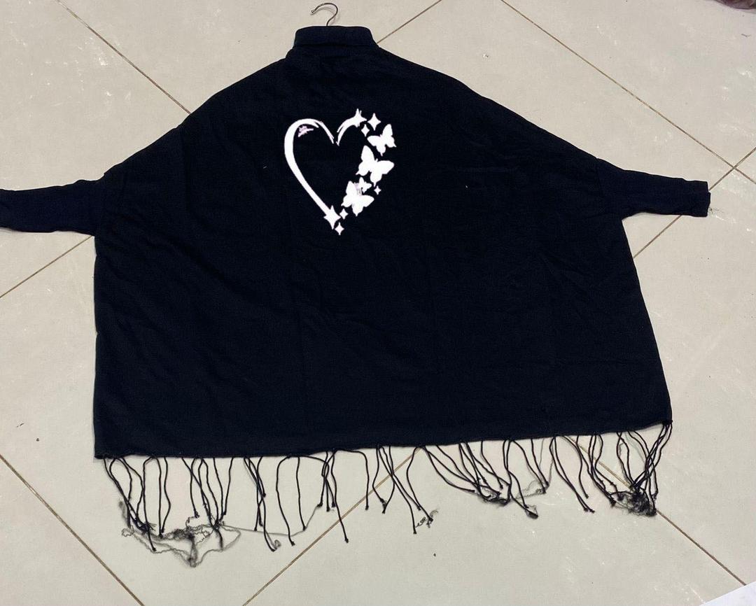 Women's Black Polyester Heart Printed Poncho Cape Shawl – Stylish Winter Wrap | China Market Rawalpindi