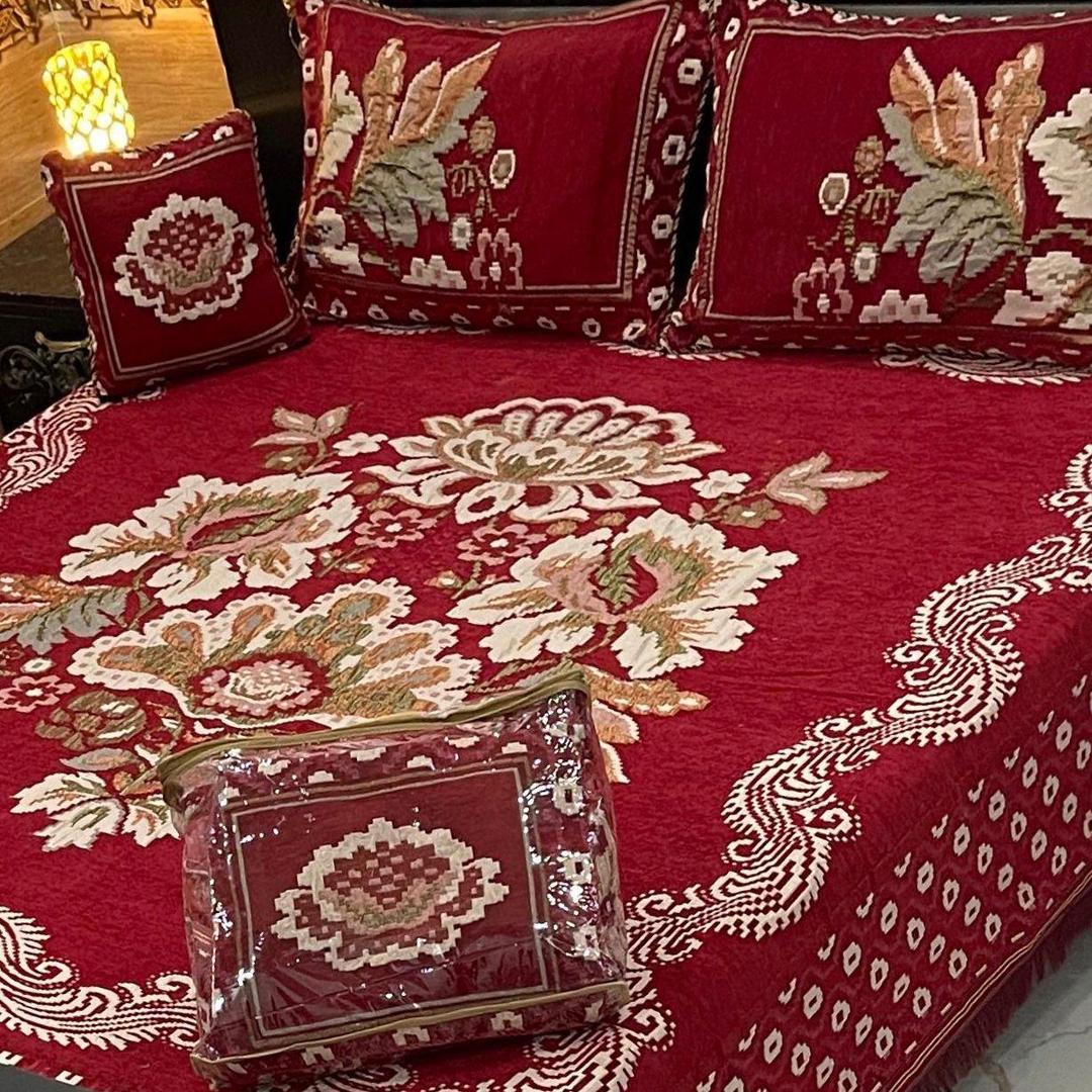 Luxurious Velvet Jacquard King Size Bed Set – 4 Pcs Embroidered Red Bedding Collection | China Market Rawalpindi