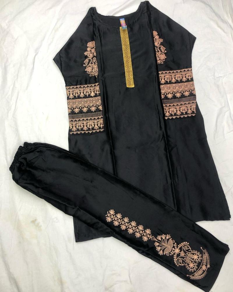 2 Pcs Women’s Stitched Katan Silk Tilla Embroidered Suit – Elegant Traditional Wear