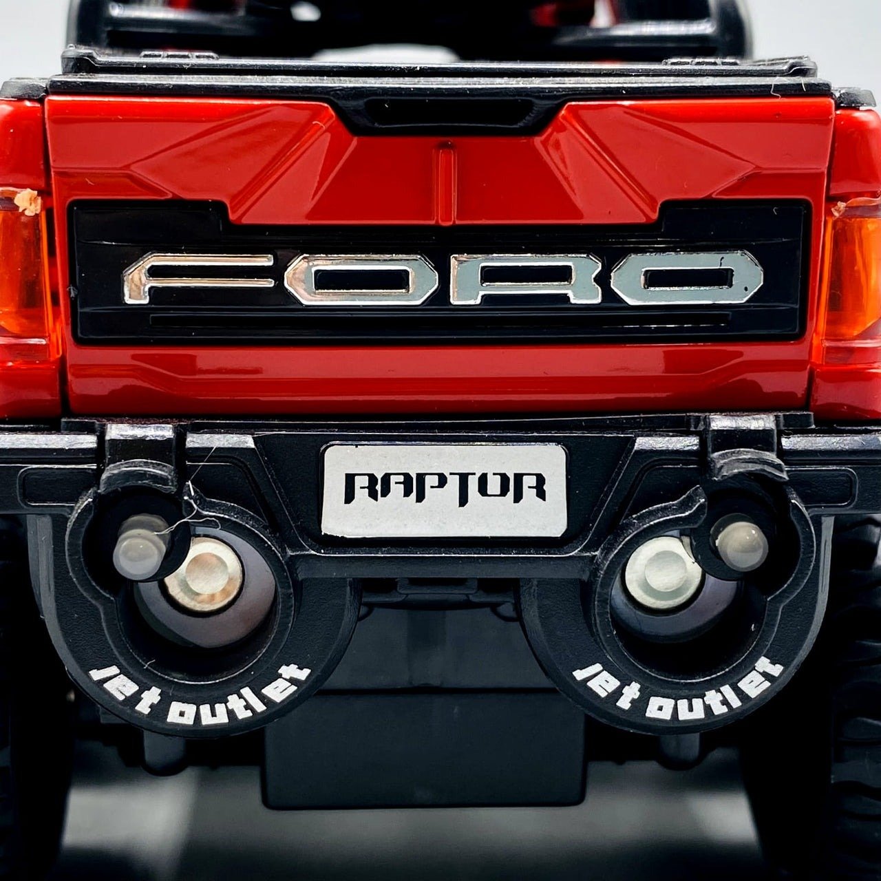 Diecast Ford Raptor With Light Sound and Smoke - Image 8