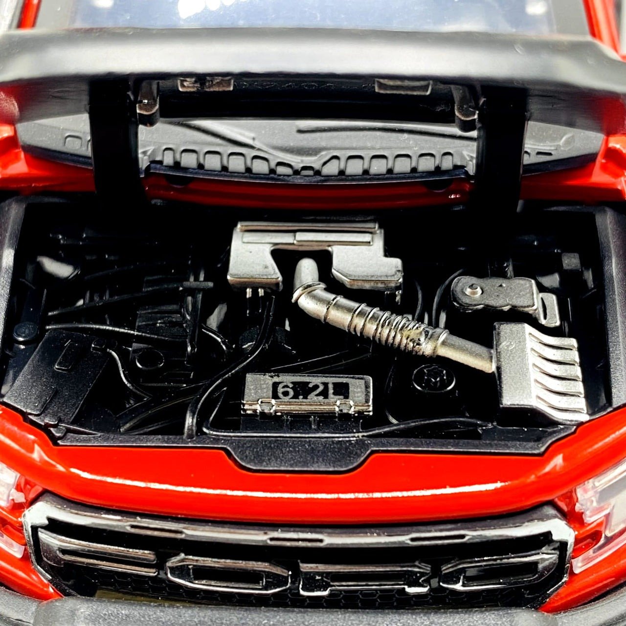 Diecast Ford Raptor With Light Sound and Smoke - Image 10